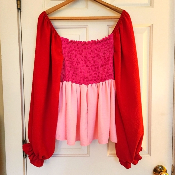 BiBi Tops - Bibi smocked flowy peasant top size large balloon sleeves romantic